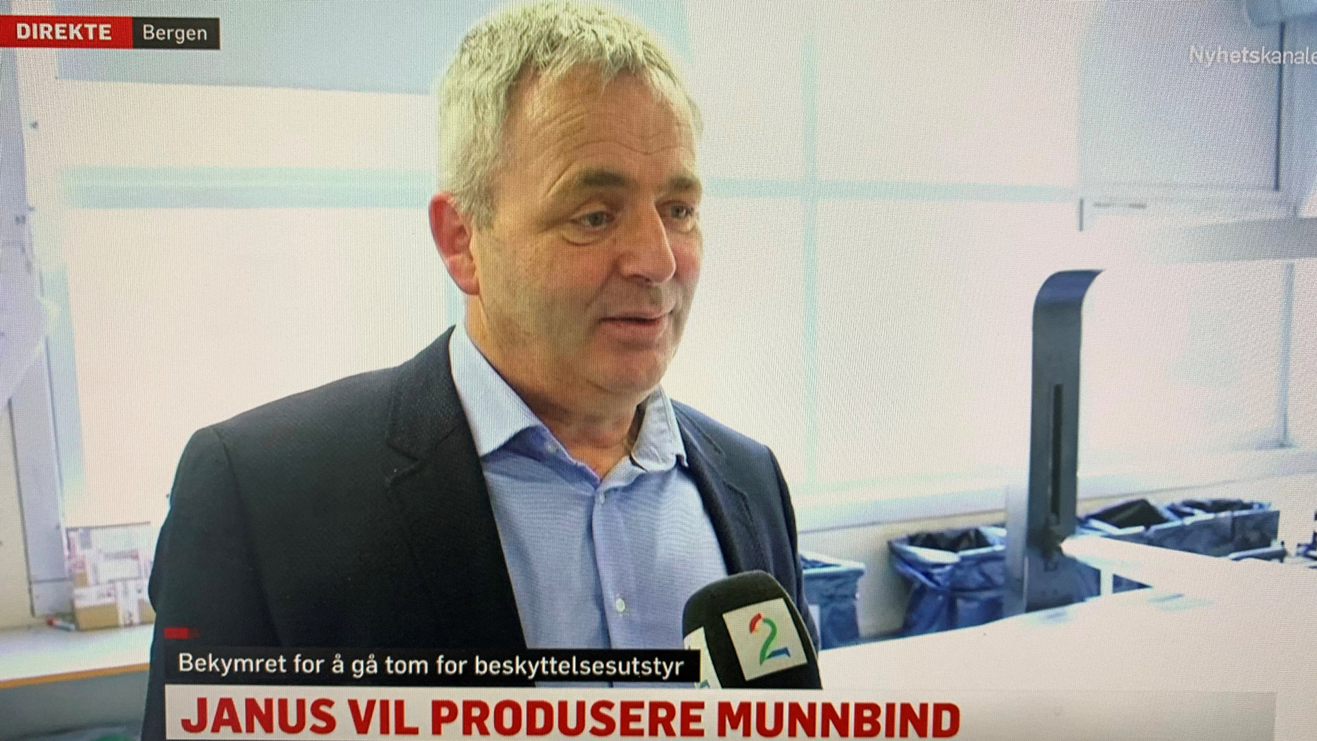 Janus-fabrikken tilbyr seg å lage munnbind til helse-Norge. Her ved adm. dir. Arne Fonneland. Skjermdump: TV2 Nyhetskanalen