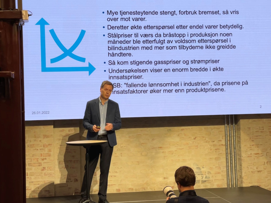Knut E. Sunde presenterer Konjunkturrapporten 2022