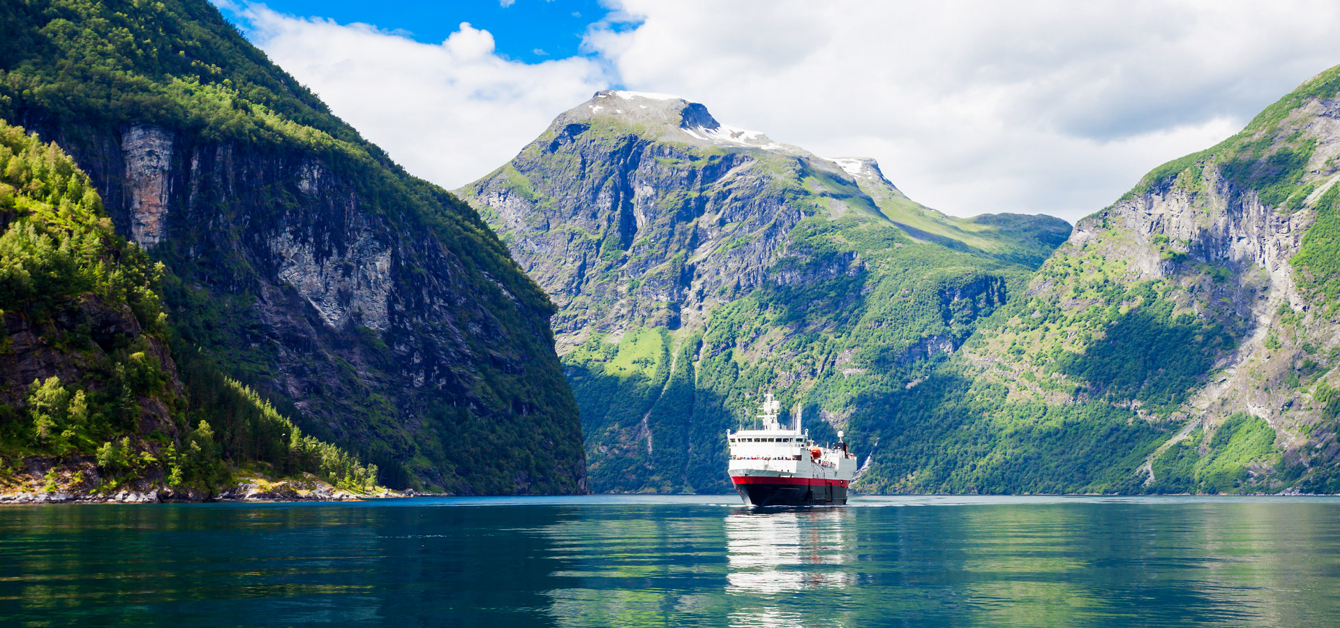 Cruise i Geirangerfjorden. 