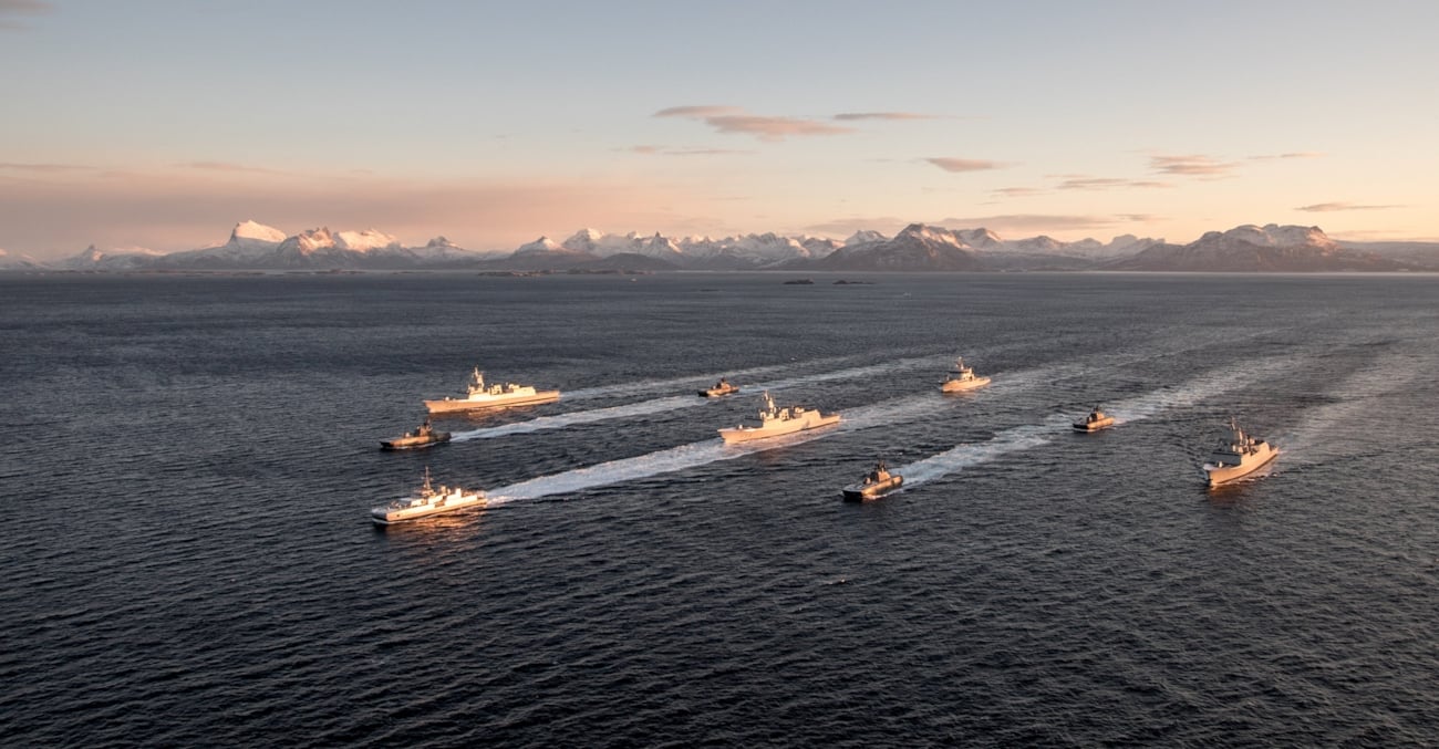 Militærøvelse til havs