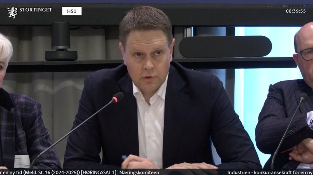 Fra høringssal på Stortinget