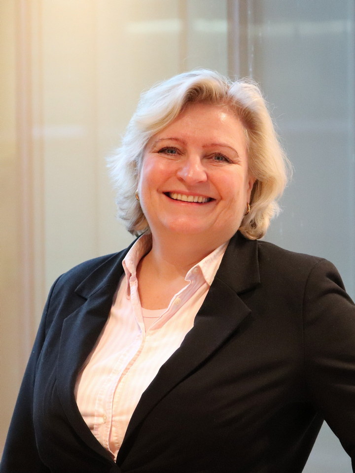 Portrett av Anita Helene Hall