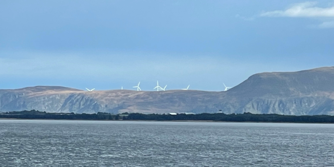Vindmøller på Haram ved Ålesund.