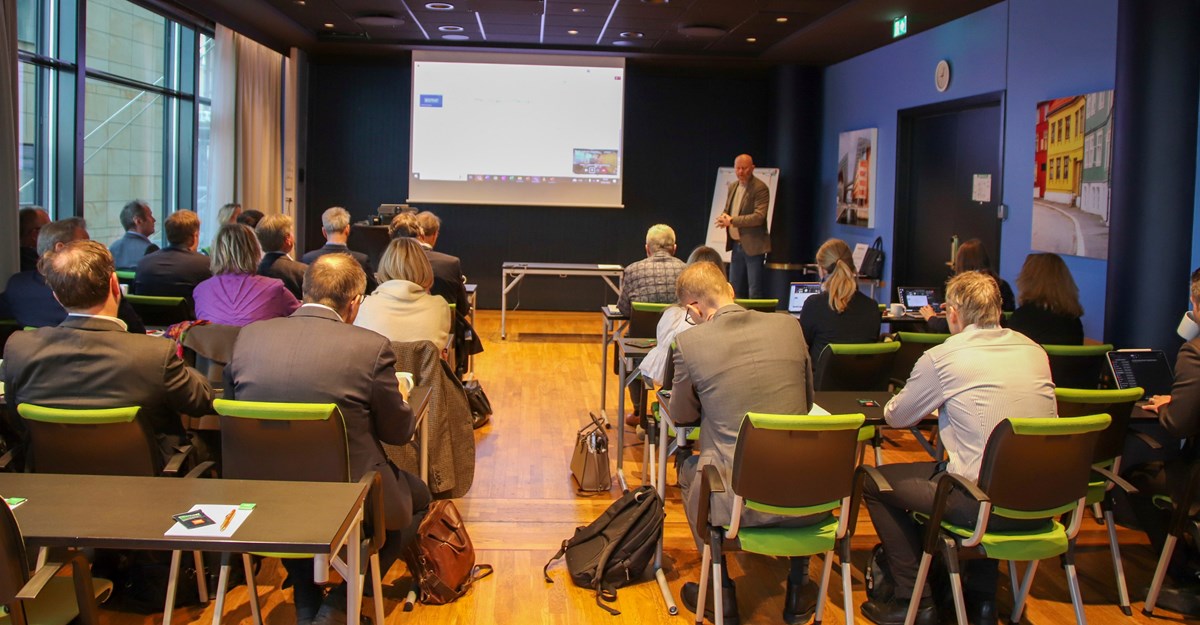 10.februar arrangerte Norsk Industri møte i lederforum.