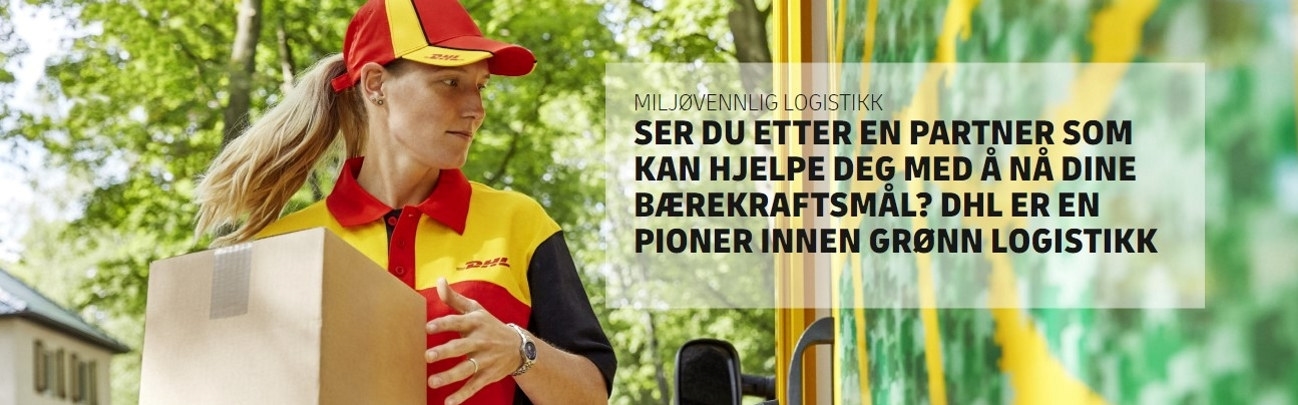 Dame som bærer en pakke