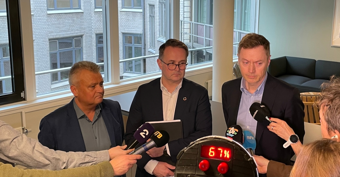 Møte i stort møterom